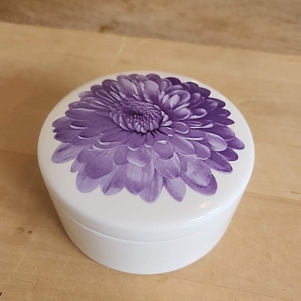 Purple Floral Studio Nova Ceramic Jewelry Trinket‎ Lidded Dish Spring Bouquet